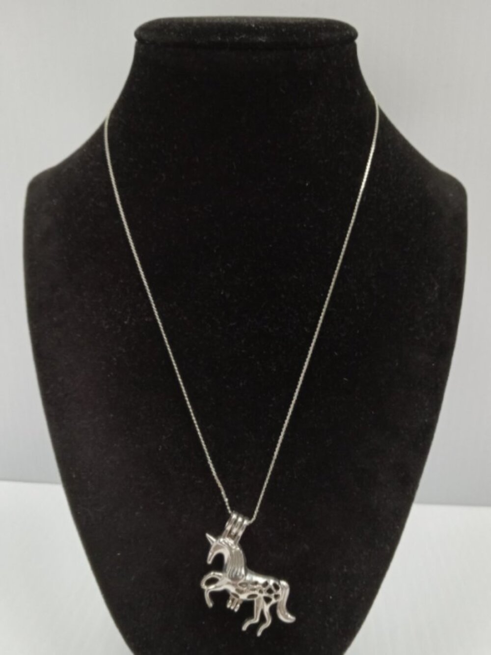 14KGP; Unicorn; Pearl Pendant; 17" Necklace; White Gold Plated